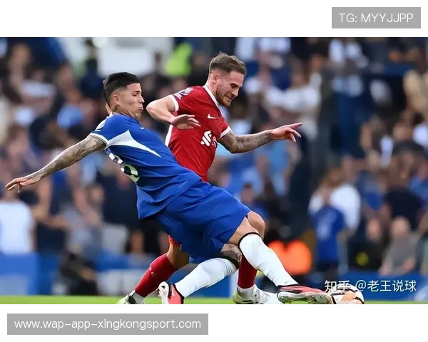 伯恩茅斯利用宽度展开进攻