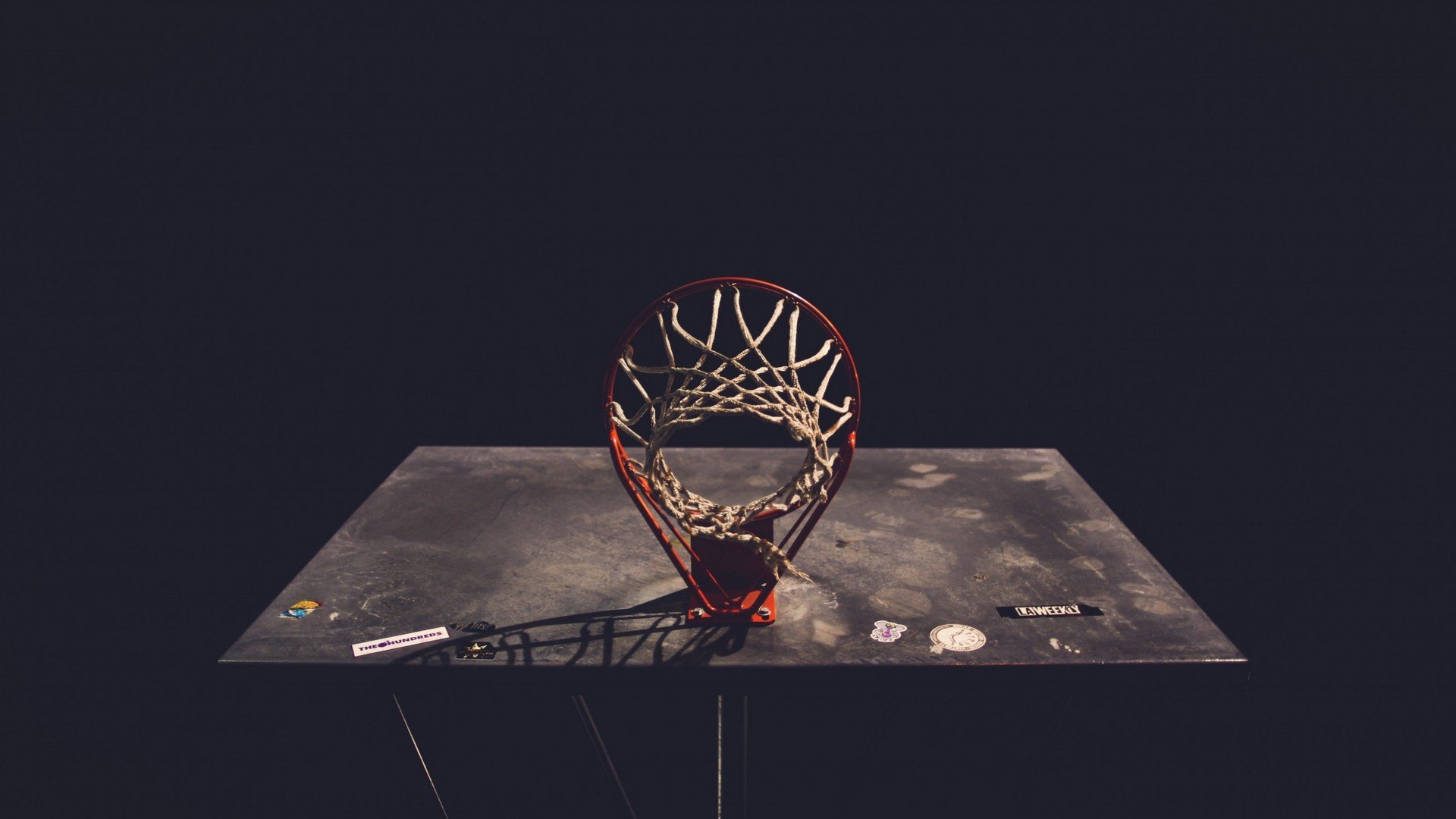 AC米兰积67分位居第3，尤文积64分名列第4